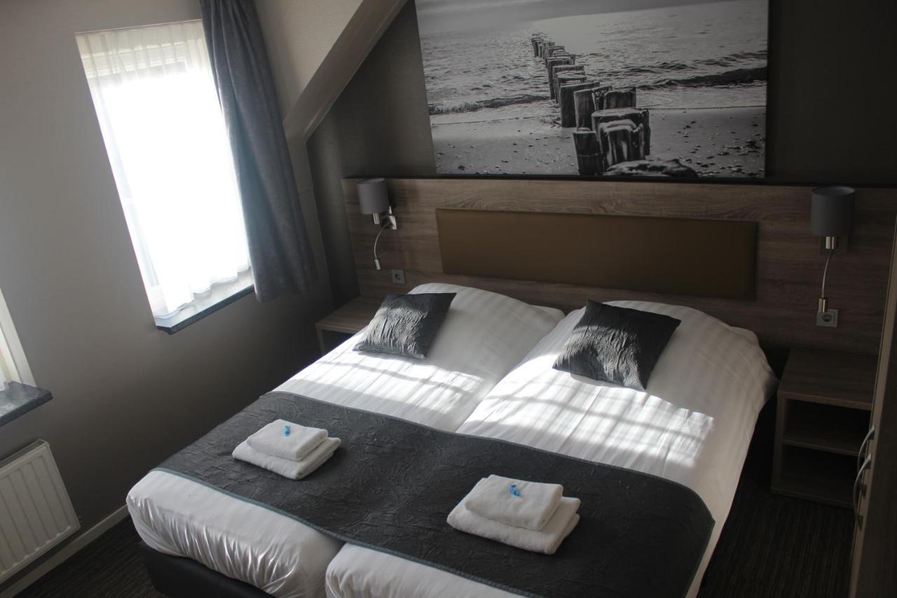Hotel Restaurant 'T Klokje Ренессе Экстерьер фото