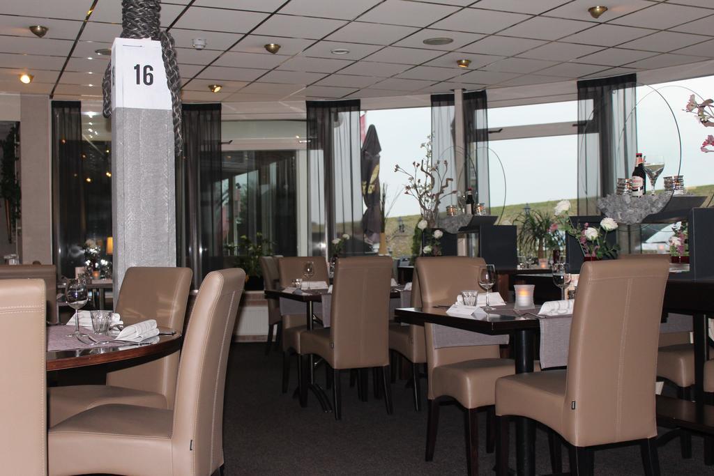 Hotel Restaurant 'T Klokje Ренессе Экстерьер фото
